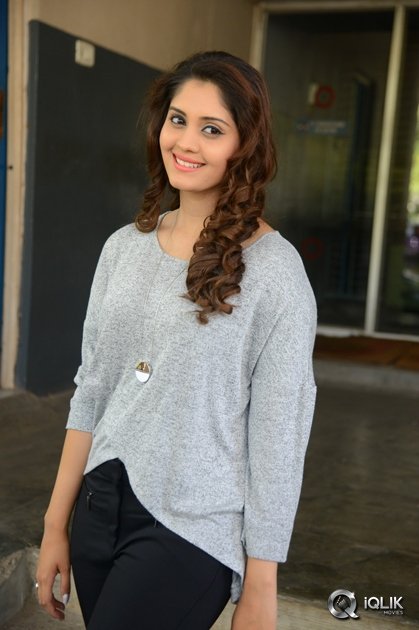 Surabhi-at-Attack-Movie-Audio-Launch